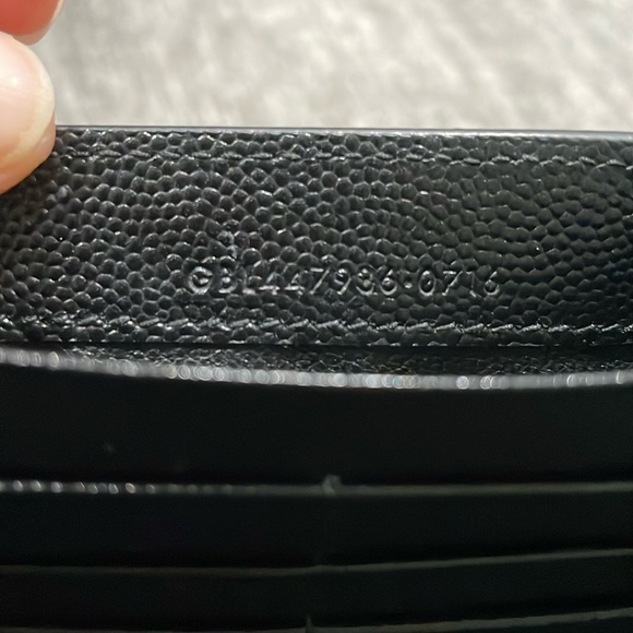 YVES SAINT LAURENT Grain De Poudre Star Studded Monogram Wallet in Black - Picture 11 of 16
